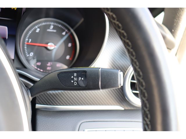 MERCEDES BENZ V class