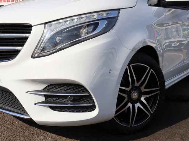 MERCEDES BENZ V class