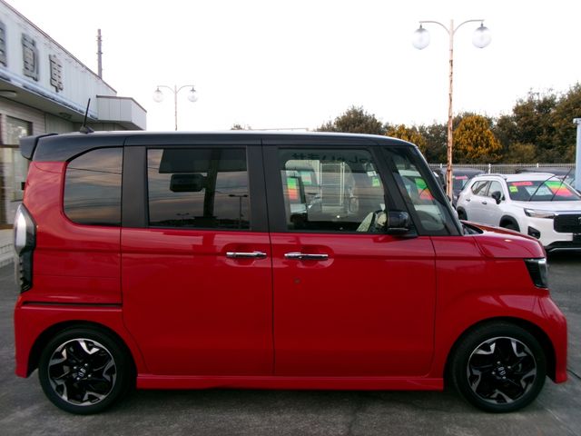 N-BOX CUSTOM