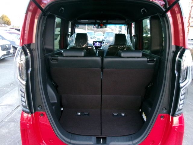 N-BOX CUSTOM