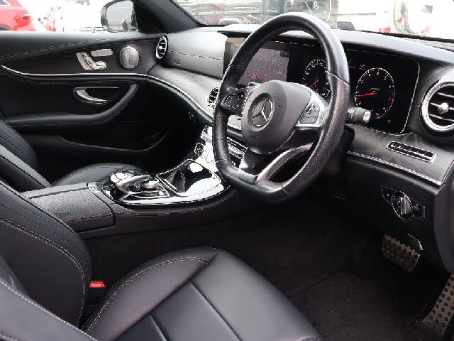 MERCEDES BENZ E class stationwagon