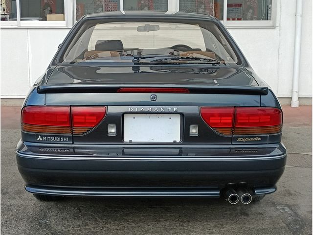 DIAMANTE 4WD