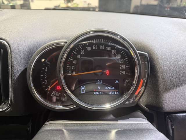 BMW MINI COOPER D CROSSOVER