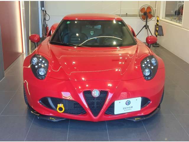 ALFA ROMEO 4C