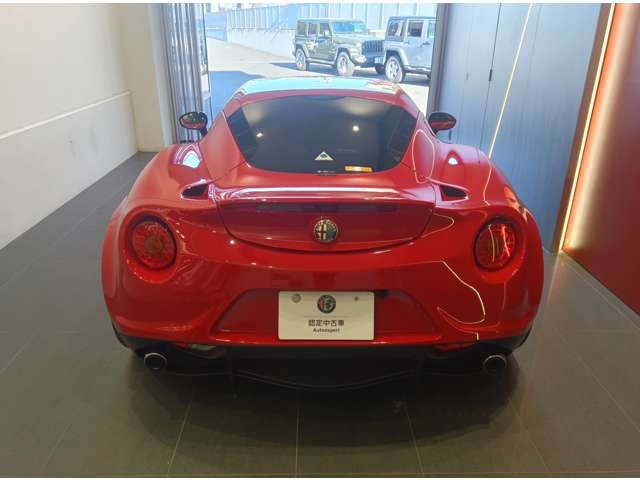 ALFA ROMEO 4C