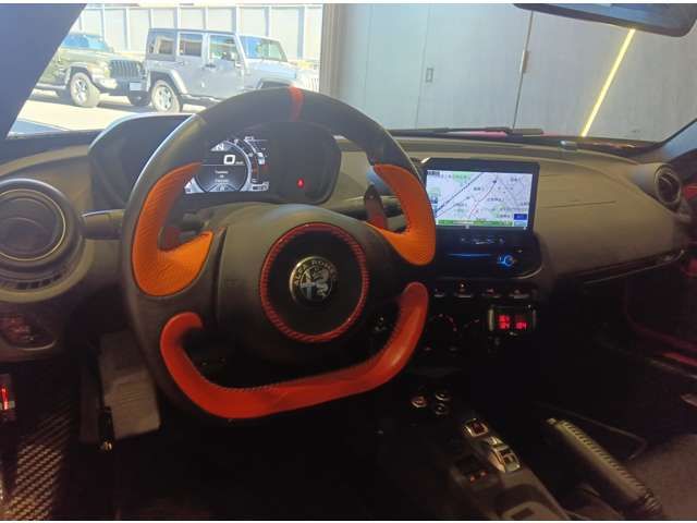 ALFA ROMEO 4C