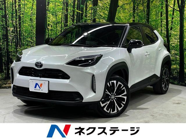 YARIS CROSS HYBRID