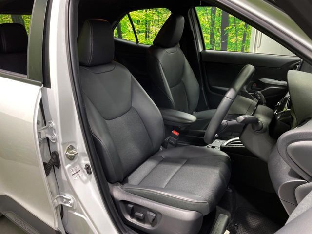 YARIS CROSS HYBRID