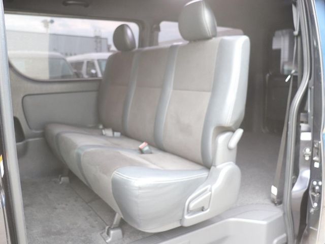 HIACE van 2WD