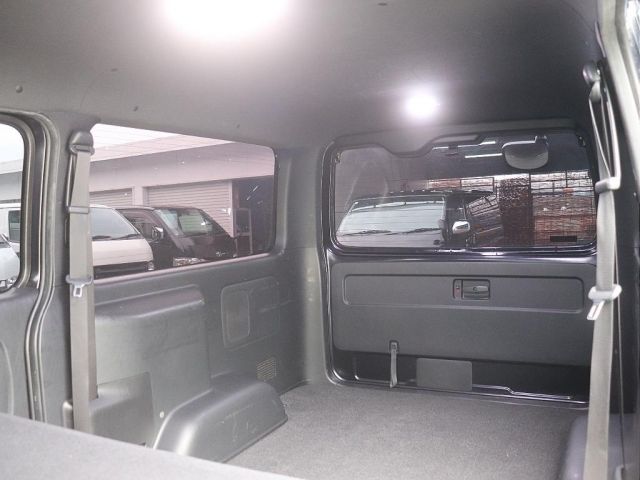 HIACE van 2WD