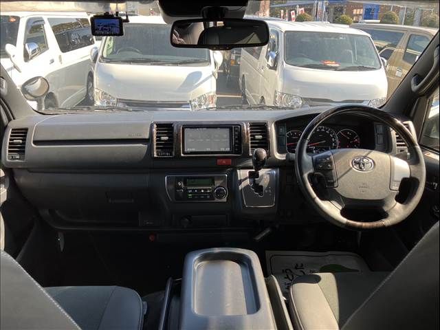 HIACE van 2WD