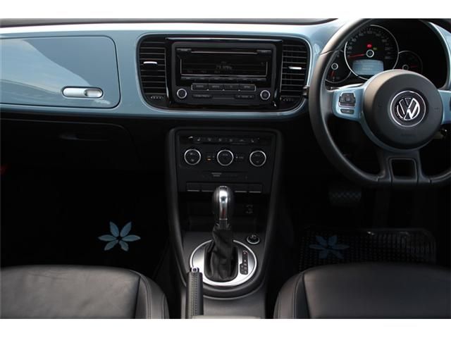 VOLKSWAGEN The BEETLE