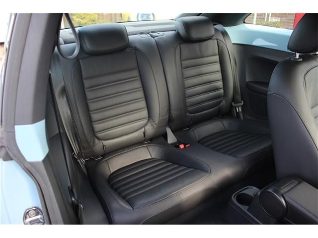 VOLKSWAGEN The BEETLE