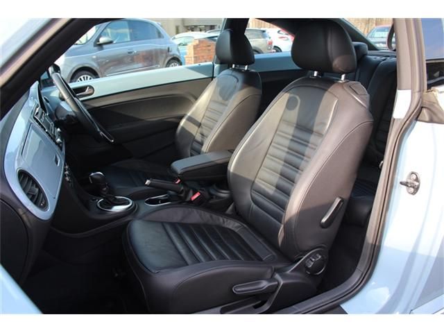VOLKSWAGEN The BEETLE