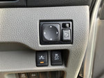 NV350 CARAVAN 4WD