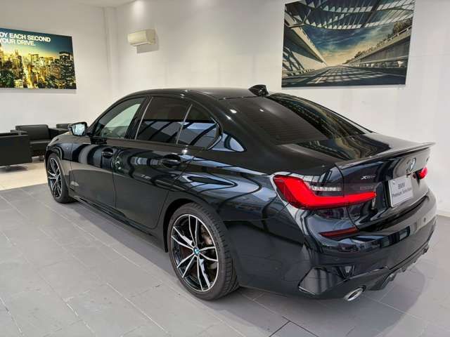 BMW 3 Series sedan