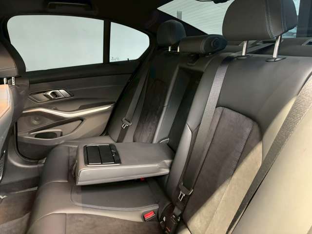 BMW 3 Series sedan