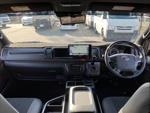 HIACE van 2WD