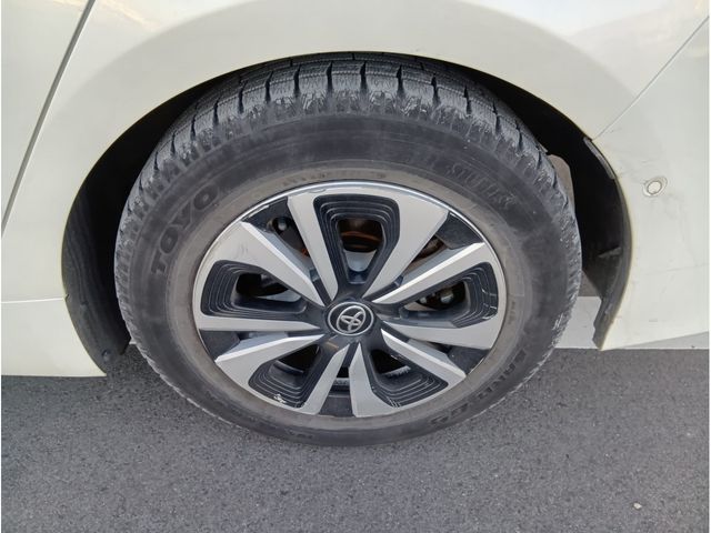 PRIUS PHV