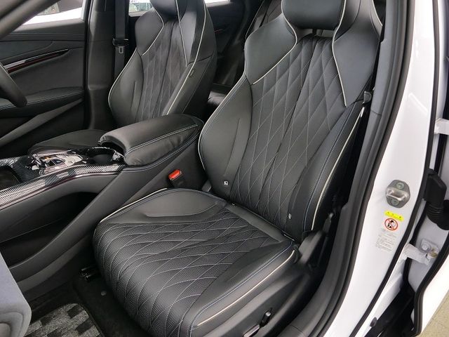 BYD SEAL