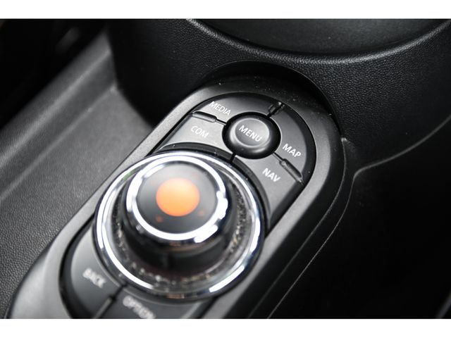MINI COOPER D 5DOOR