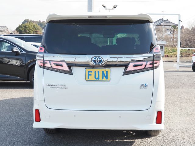 VELLFIRE HYBRID 4WD