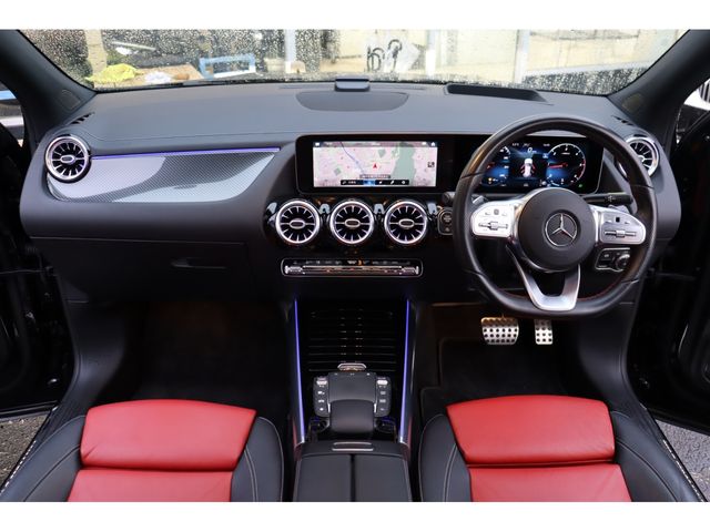 MERCEDES BENZ GLA class