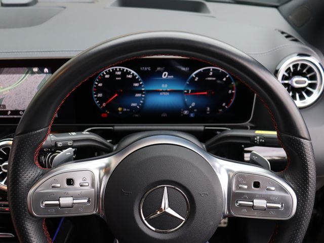 MERCEDES BENZ GLA class