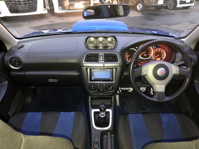 IMPREZA WRX