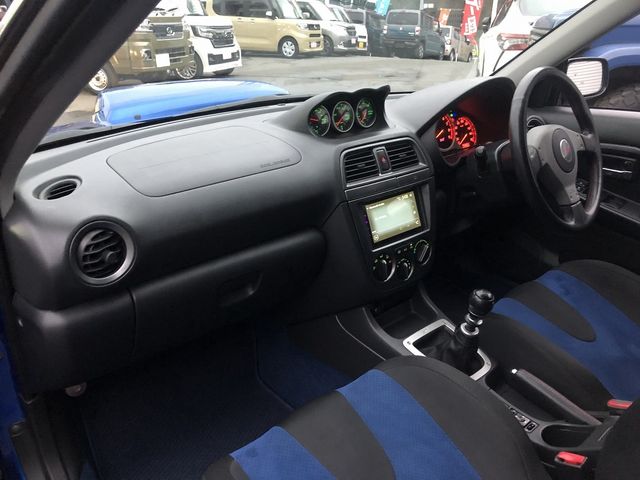 IMPREZA WRX