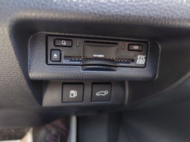 CROWN ESTATE 4WD