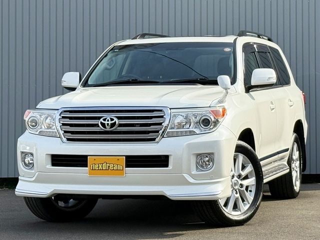 LANDCRUISER wagon