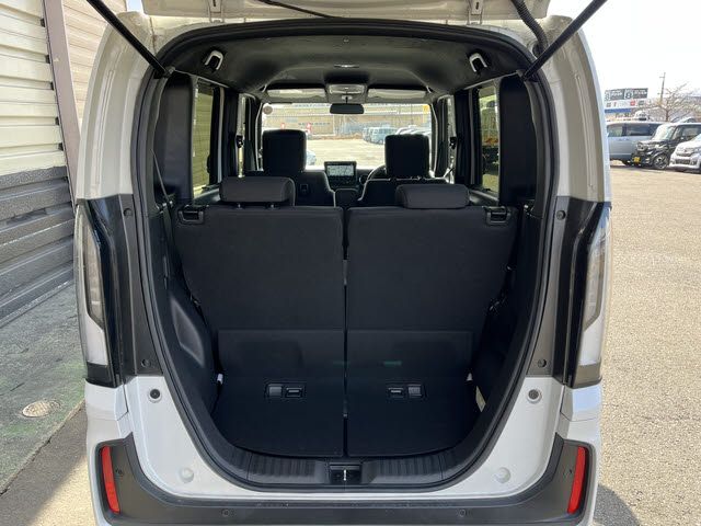 N-BOX CUSTOM
