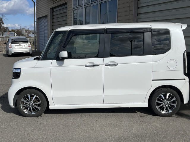 N-BOX CUSTOM