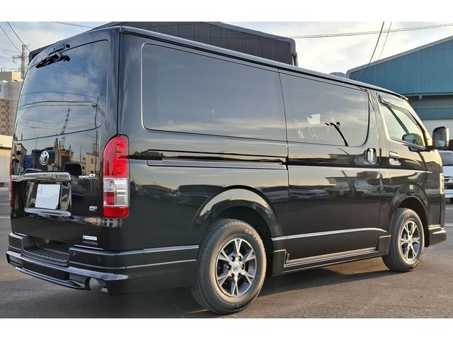 HIACE van 4WD