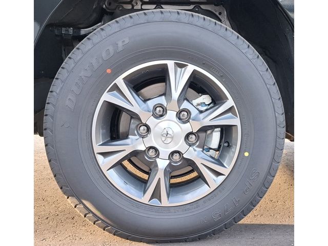 HIACE van 4WD