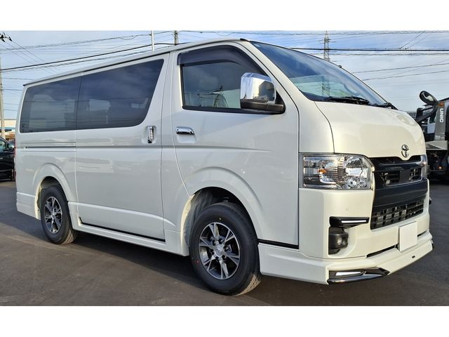 HIACE van 4WD