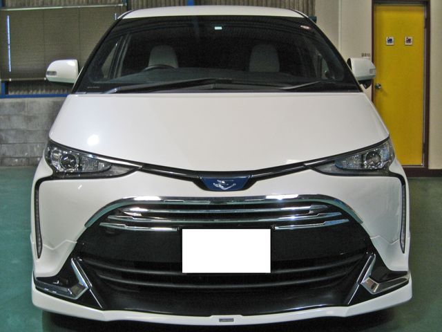 ESTIMA HYBRID 4WD