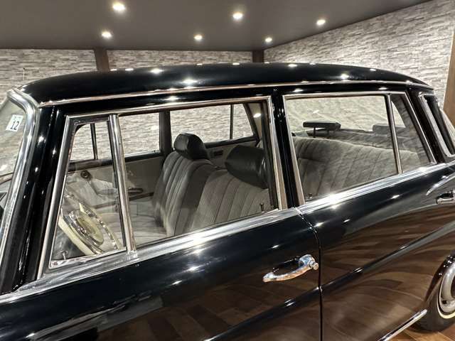 MERCEDES BENZ S-Class