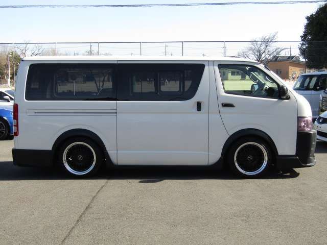 HIACE van 2WD