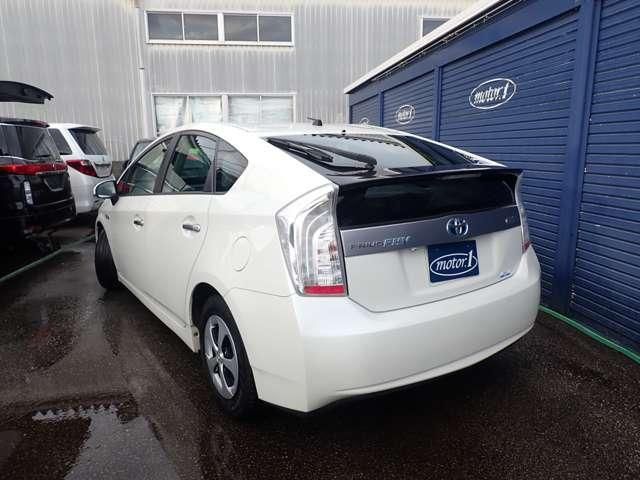 PRIUS PHV