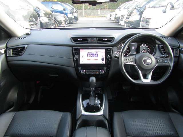 X-TRAIL HYBRID 2WD