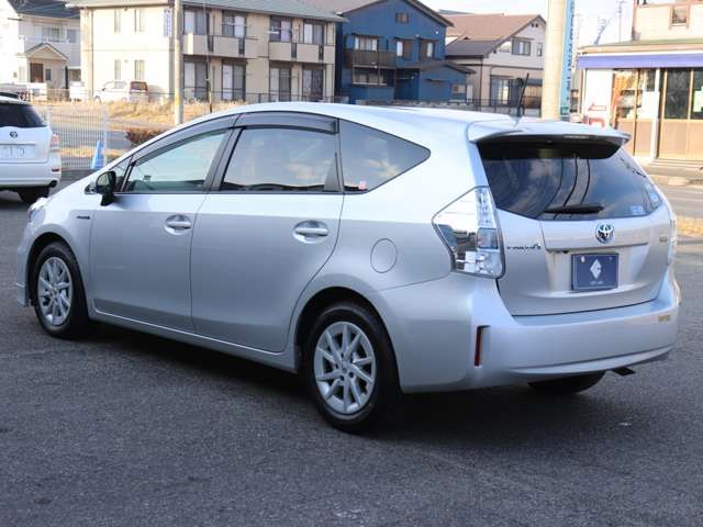 PRIUS Alpha