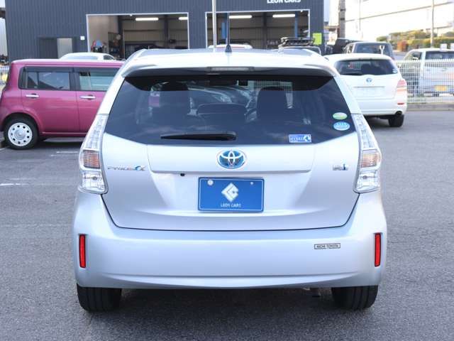 PRIUS Alpha