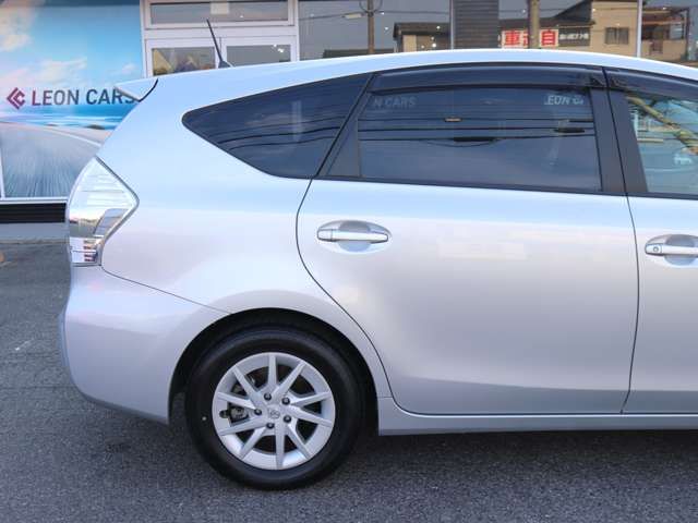 PRIUS Alpha