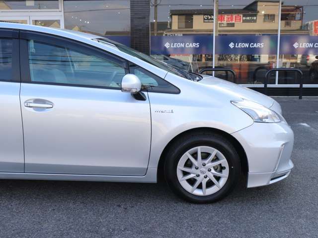 PRIUS Alpha
