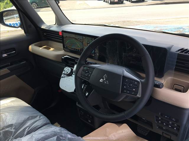 Delica Mini