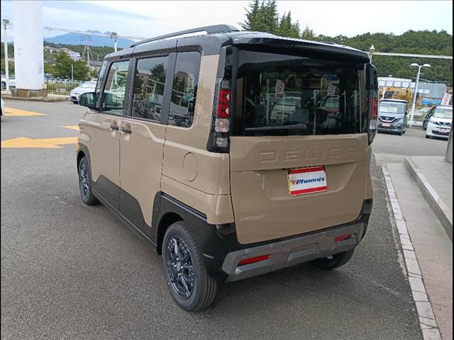 Delica Mini