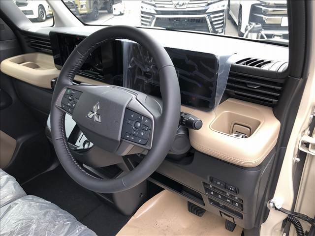 Delica Mini