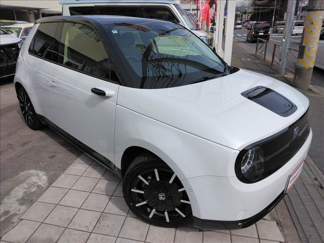 Honda e